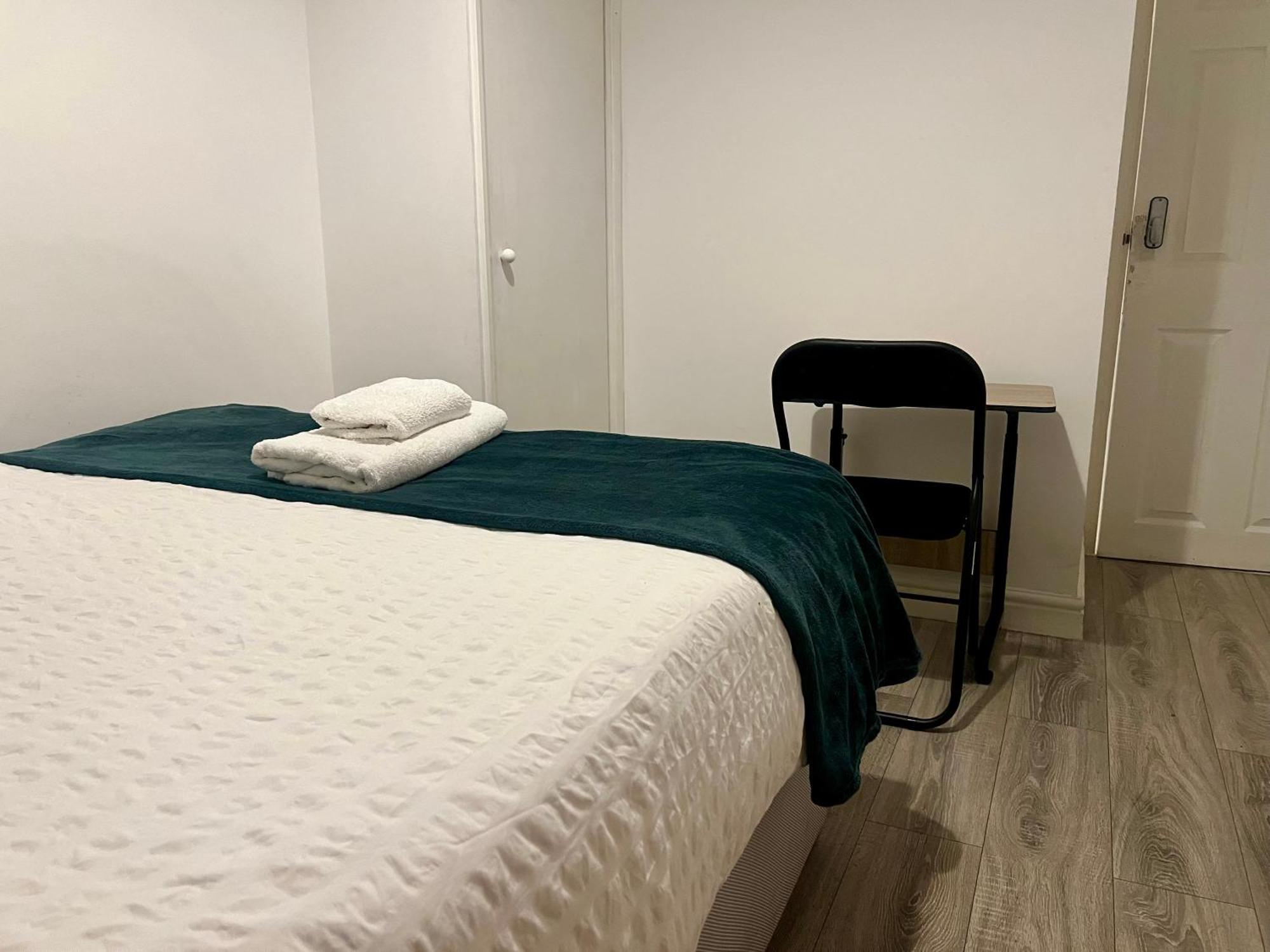 The Coral Guest House 1 Fratton Park Portsmouth Eksteriør billede