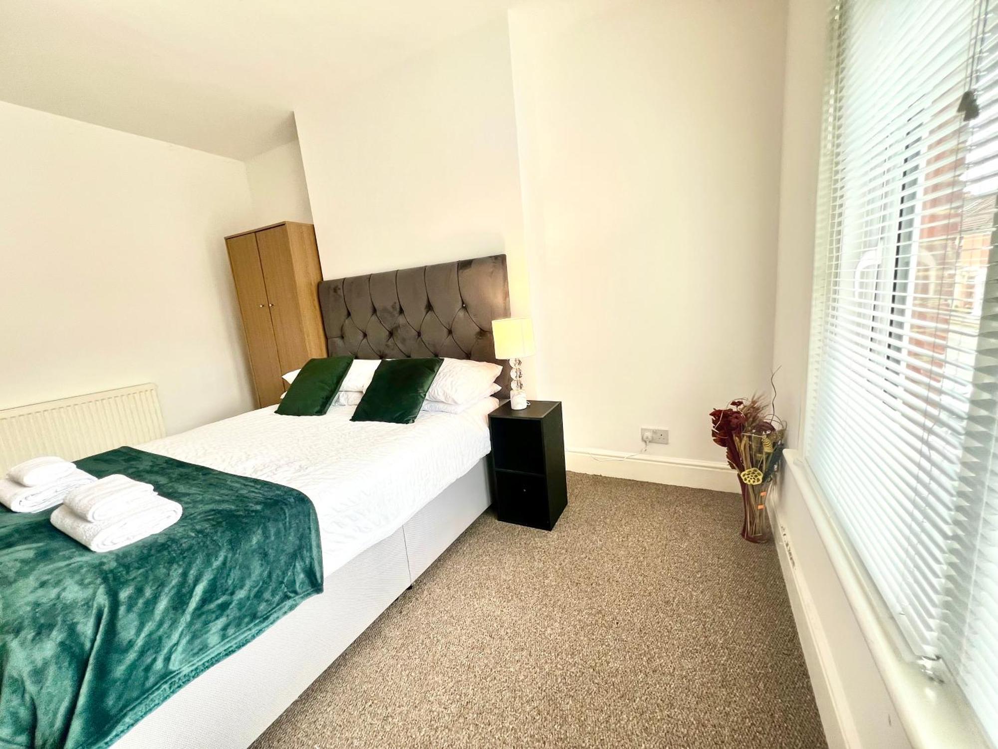 The Coral Guest House 1 Fratton Park Portsmouth Eksteriør billede