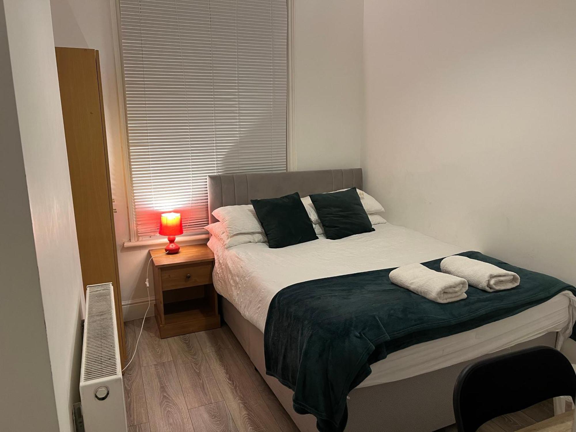 The Coral Guest House 1 Fratton Park Portsmouth Eksteriør billede