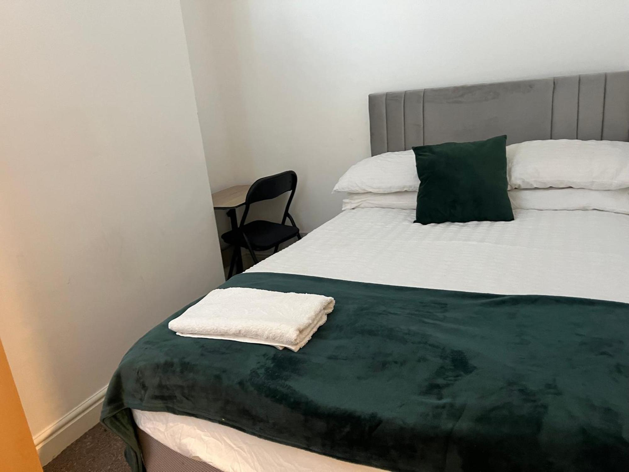 The Coral Guest House 1 Fratton Park Portsmouth Eksteriør billede
